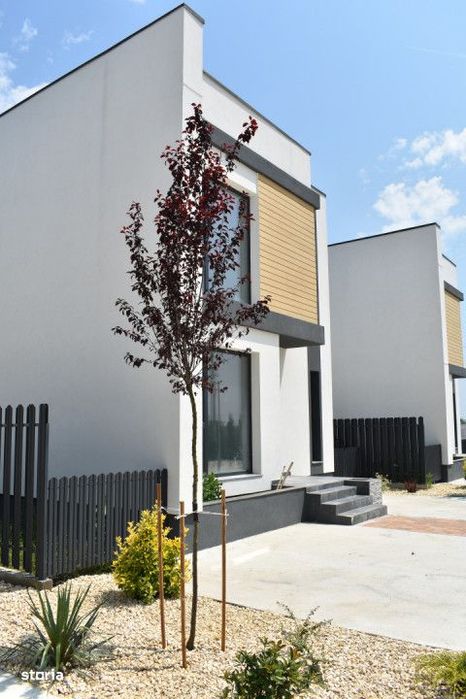 Vila 3 dormitoare | Panouri fotovoltaice | Teren 320mp | Pipera-Tunari