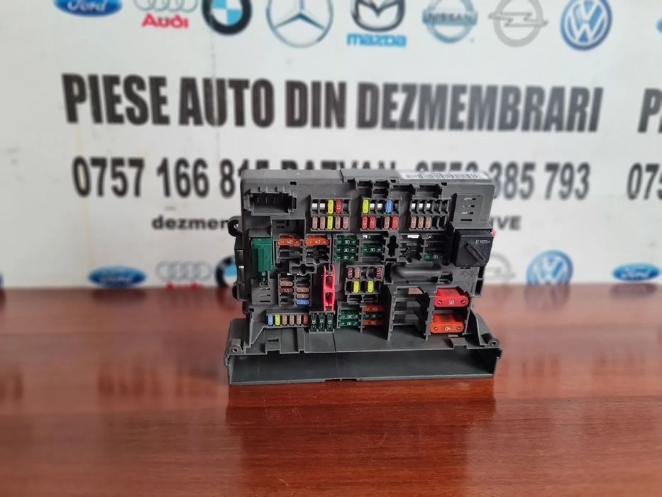 Tablou Panou Sigurante Bmw  E87 E81 E90 E91 E92 E93 - Dezmembrari Arad