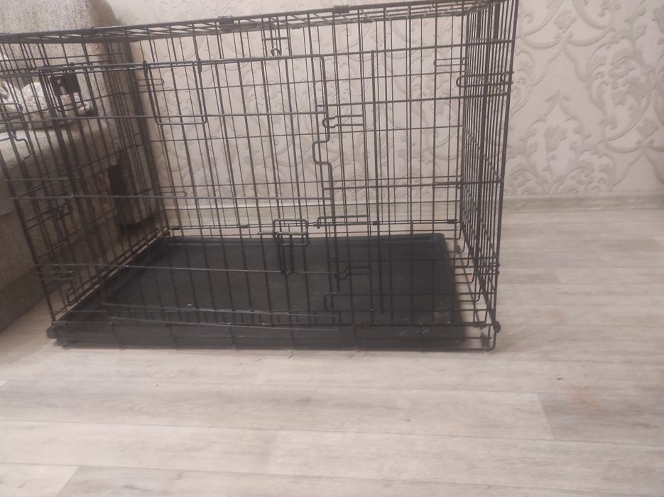 Продам клетку для собак