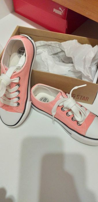 Tenesi fata BigStar noi 31