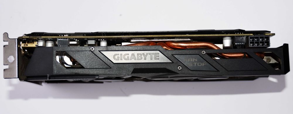 Продавам видеокарта Radeon RX480 8GB GDDR5 OC в перфектно състояние.