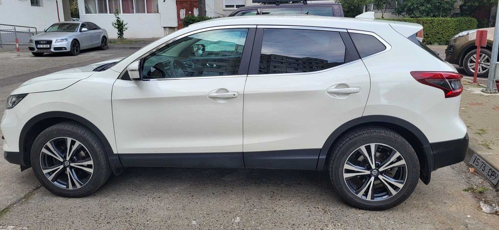 Nissan qashqai, 2018 - 13300 euro negociabil!