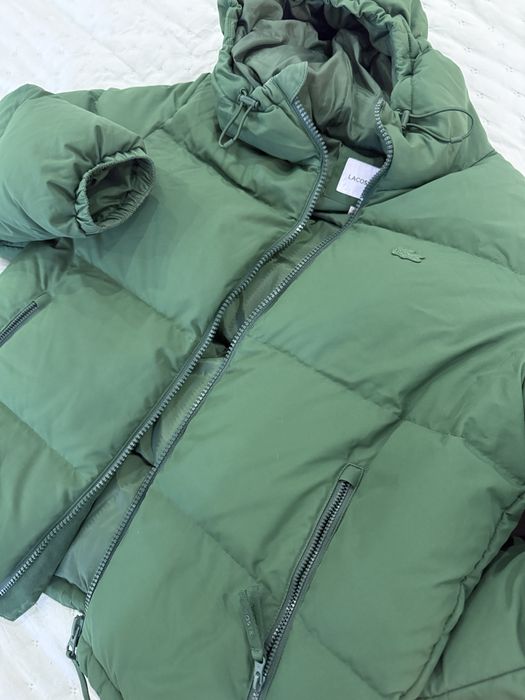 Продам куртку лакост . Оригинал !