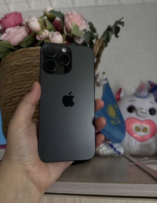 Продам айфон 15 про макс