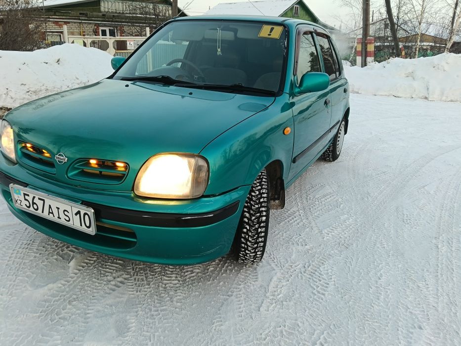 Ниссан Марч ( микра)