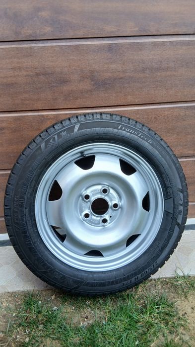 Vand  roata rezerva vw t5 sau t6 !