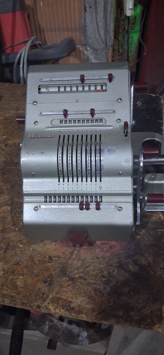 Calculator  /vechi  deosebit