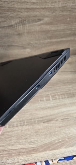 Laptop gaming MSI Vector i7 RTX 4070