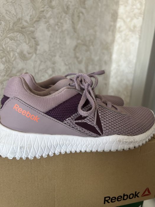 Кросовки Reebok 37размер