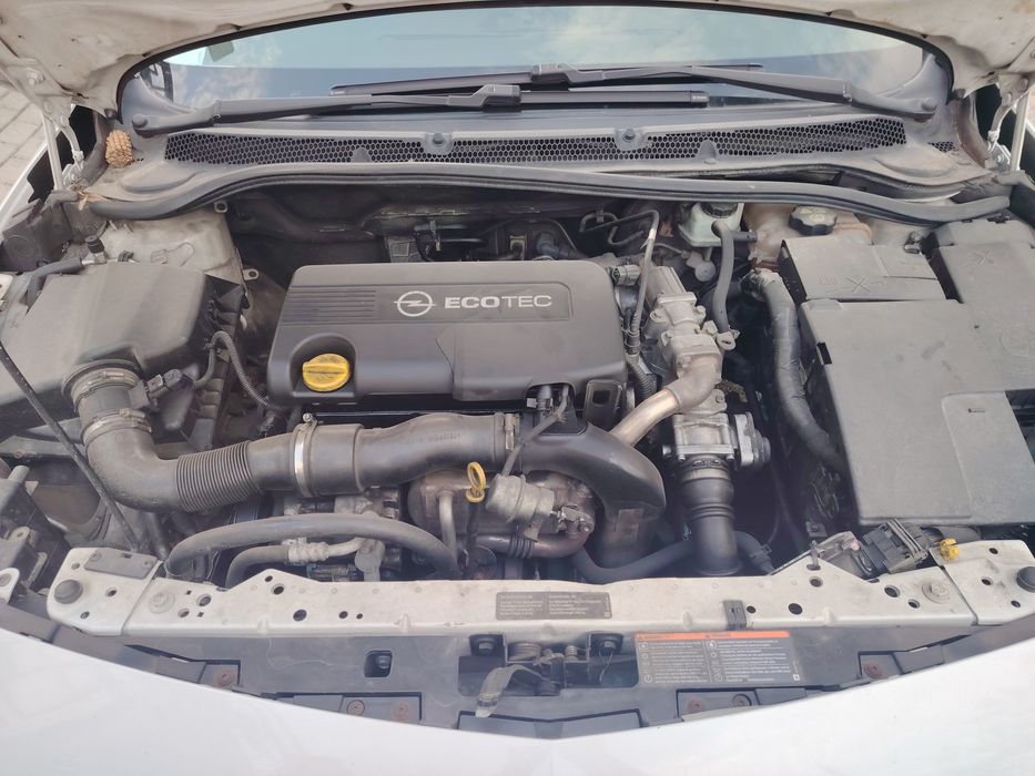 OPEL Astra 2010 — imagine 2