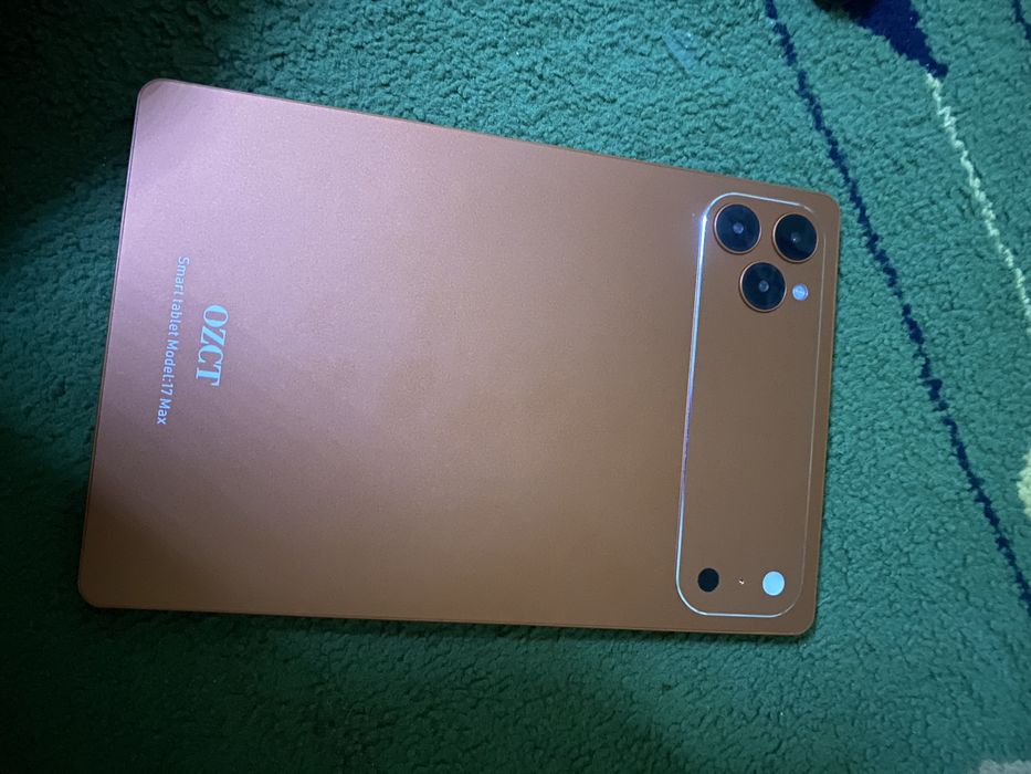 Продам планшет 17 MAX