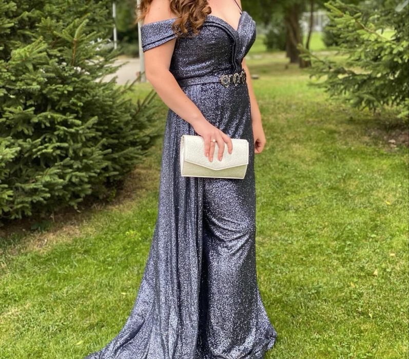 Бална рокля.