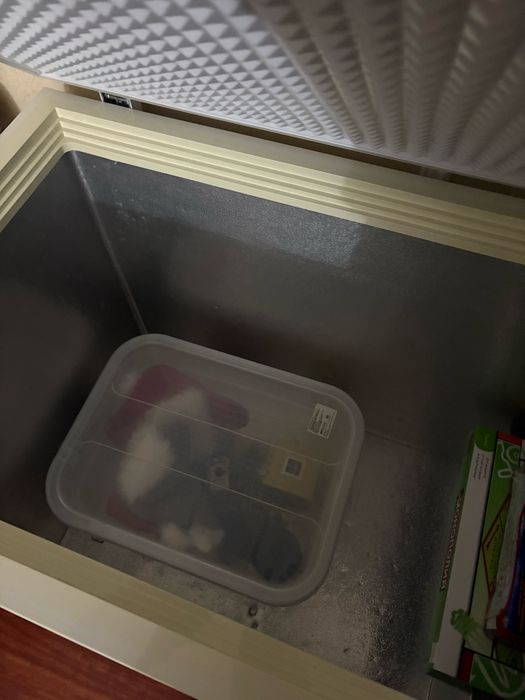 Морозильная ларь 330л