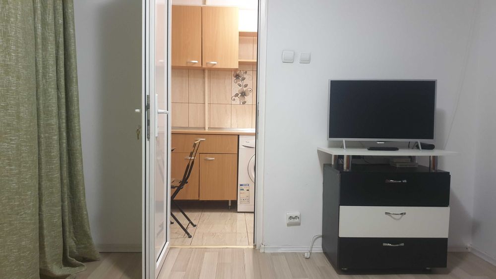 Inchiriez garsoniera Brancoveanu