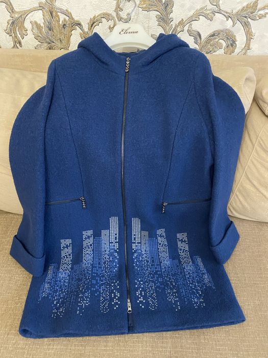 Демисезонное пальто