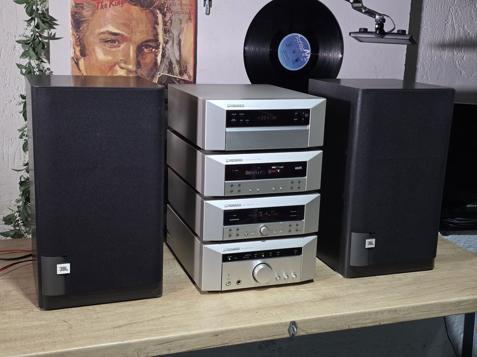 Linie audio PIONEER C5, boxe JBL LX-300 MK2, hifi stereo