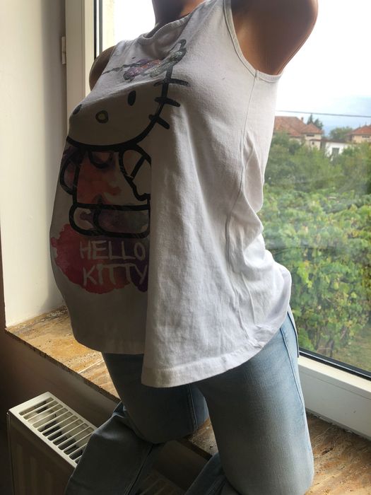 Blugi Zara cu maieu Hello kitty