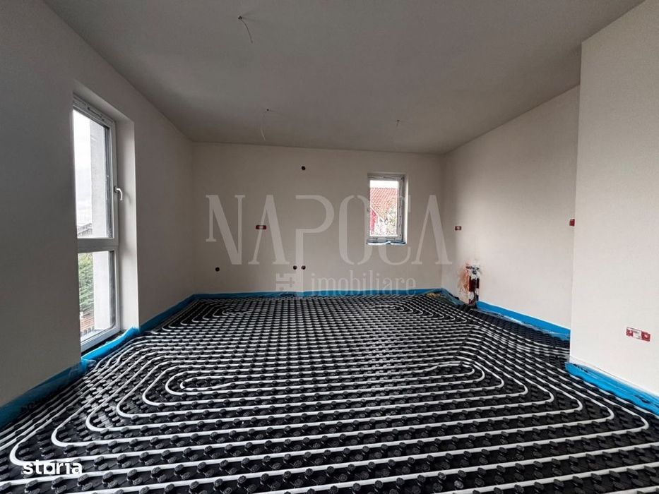 Casa 5 camere de vanzare in Floresti