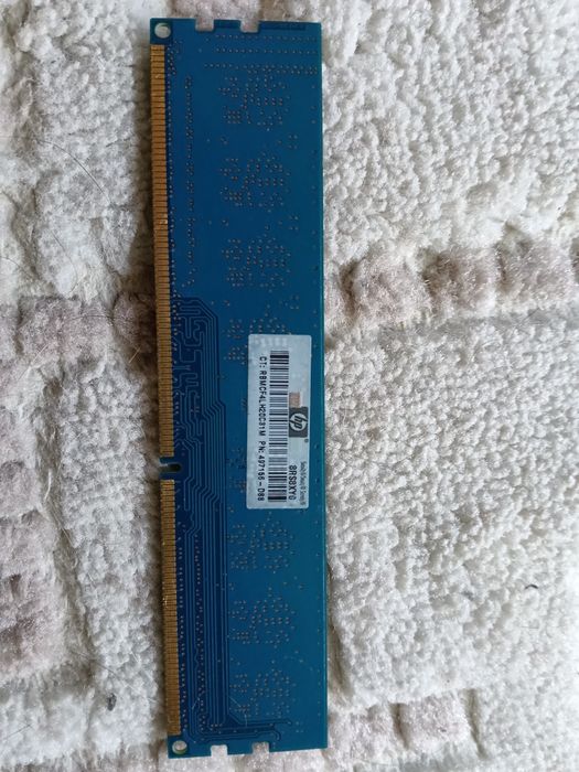 RAM Memorii 4 GB DDR3 Crucial plus 1GB HP DDR3