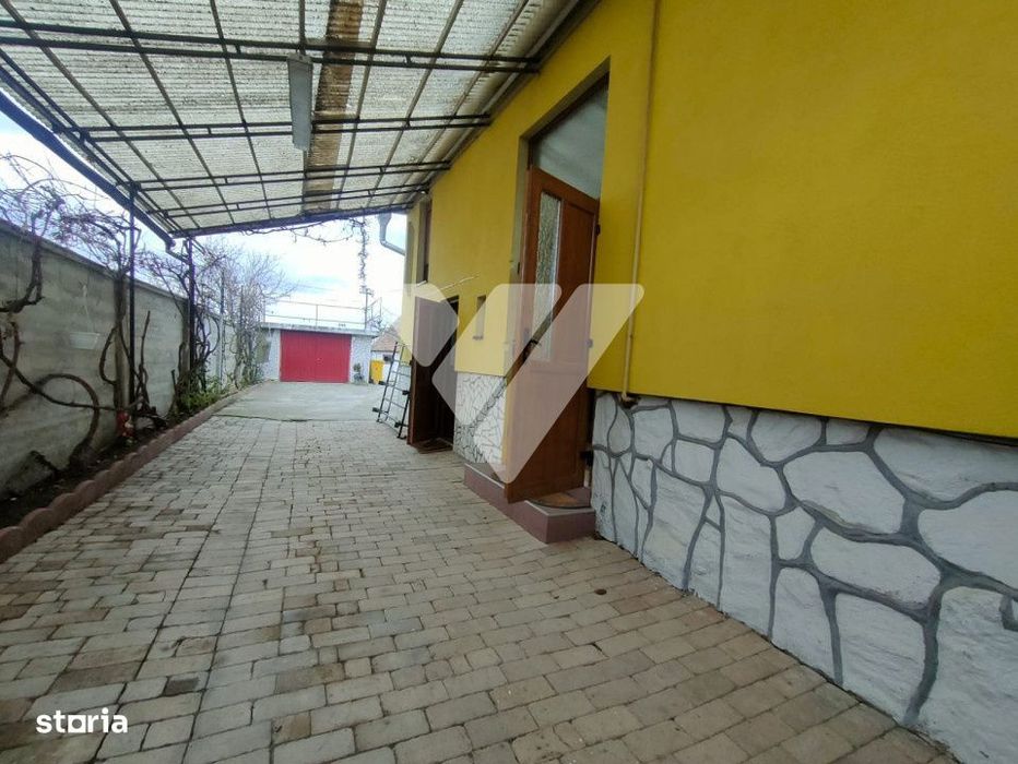 Casa singur in curte, 1100 mp curte libera, acces auto Gusterita Sibiu