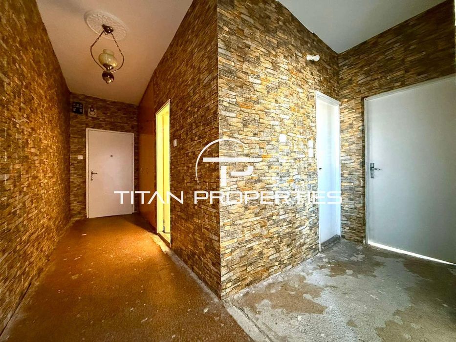 След ремонт! Тристаен апартамент в жк. Тракия