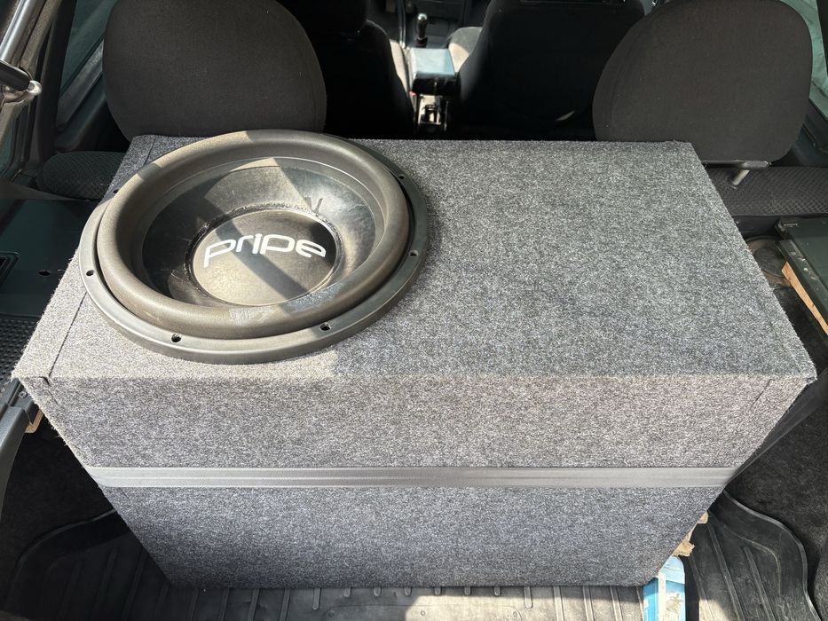 Продам автозвук срочно