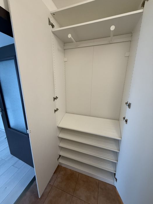 Гардероб,шкаф за обувки и шкафче на ИКЕЯ