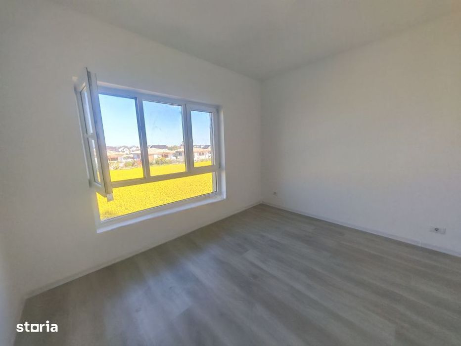Casa Tip Duplex in Tunari – Modern si Confortabil
