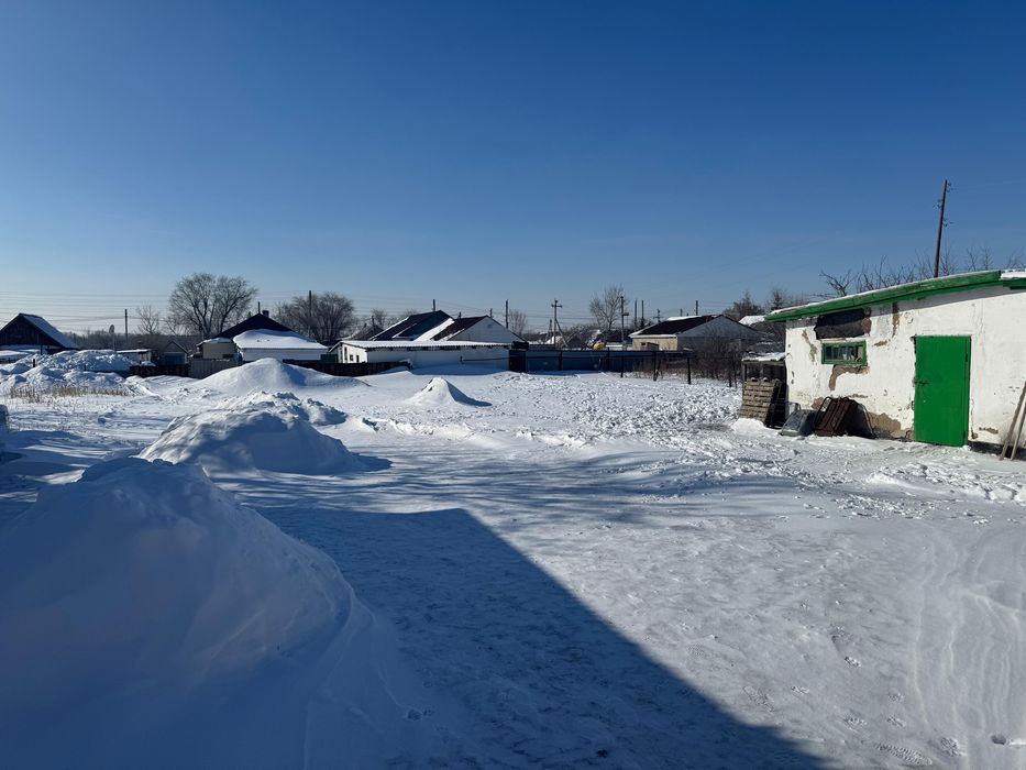 Продаю дом в центре уштобе