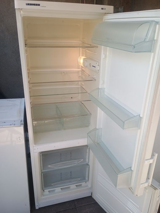 Frigider cu congelator tip combină frigorifică înaltă Gorenje îndesit artic