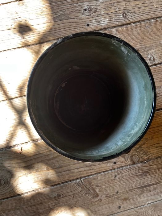 Висок метален гюм