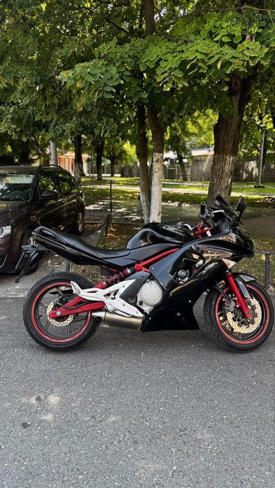 Kawasaki ER-6F 2006