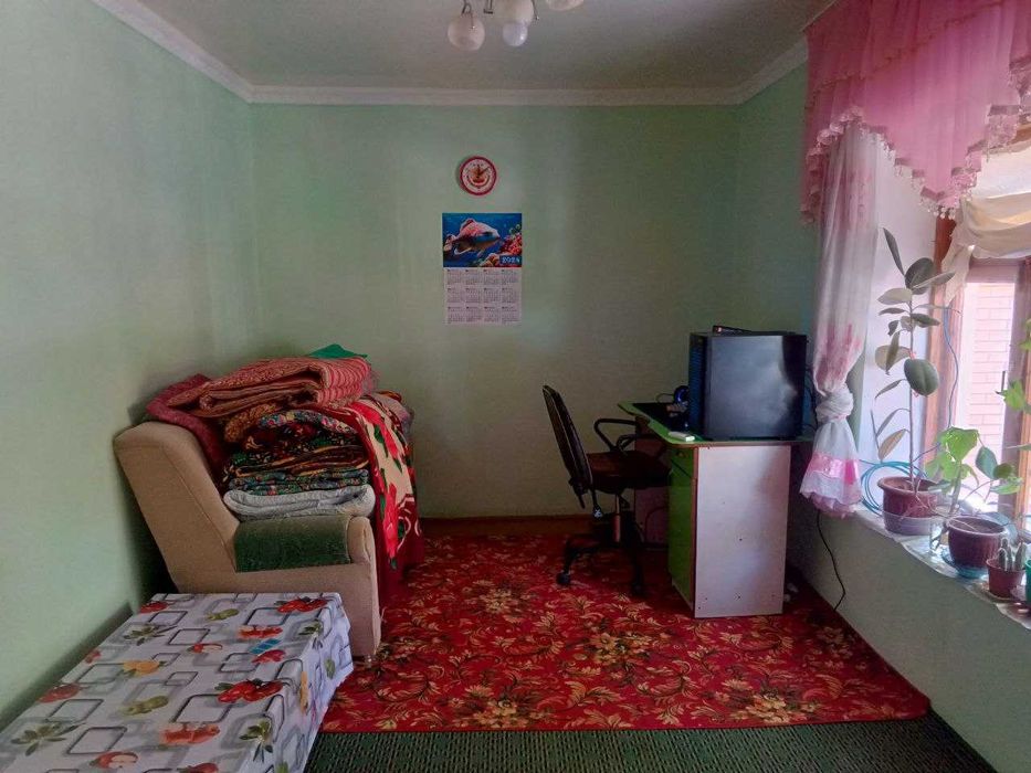 Общий двор учаскадай килинган + гараж хам бор алохида