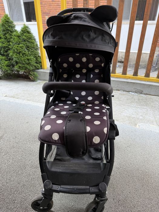 Carucior de vanzare in stare f buna