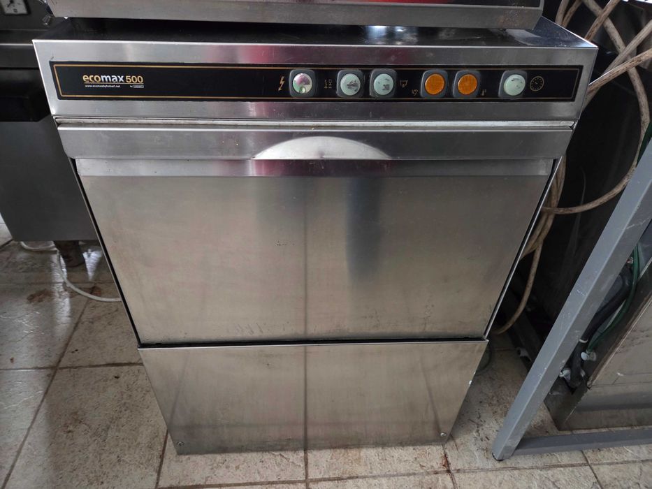 Mașina spălat vase cu sau fara capota, ciclu 2-3 minute