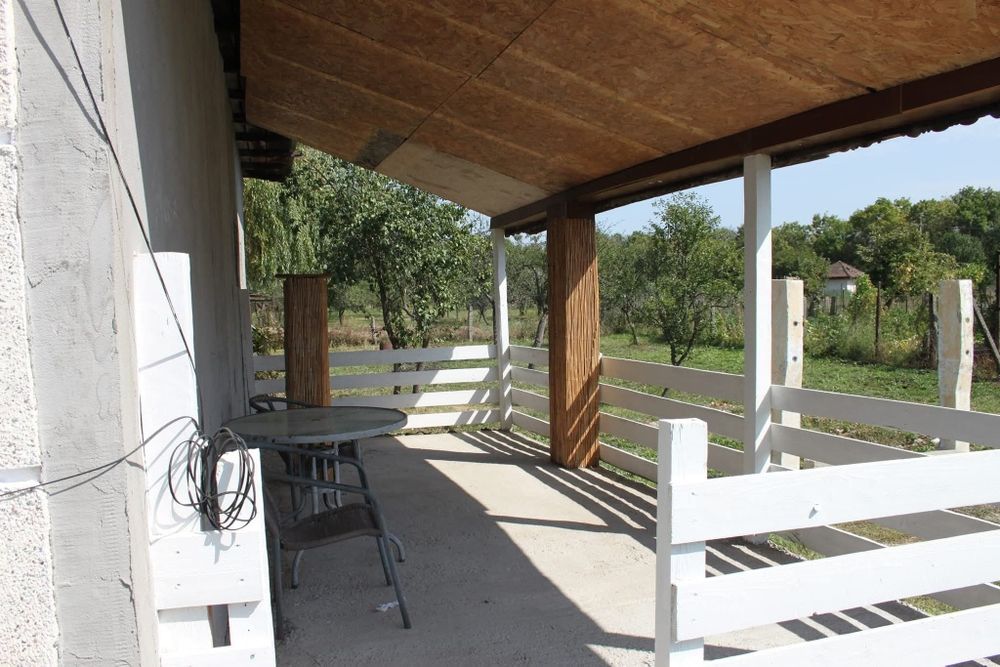 Vând casă Bradu Argeș 5 minute de Pitești