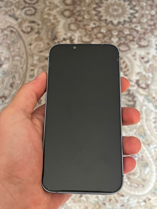 Продам айфон 14 без коробки