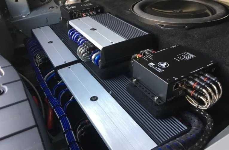 Sistem auto audio complet 3800 W RMS Blaupunkt, Cougar, Crunch