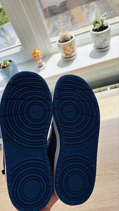 Маратонки  Найк /Nike ,номер 36/5!