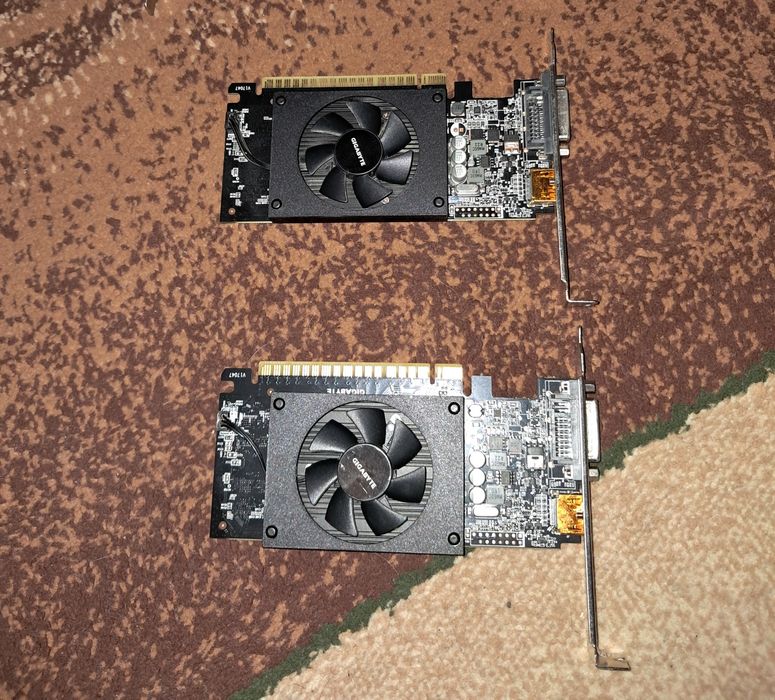 Продам 2 видеокарты