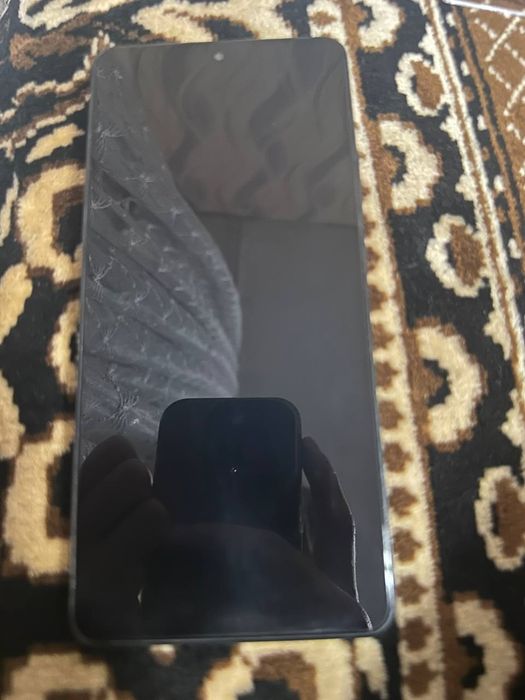 Продам iqoo z9 256/24