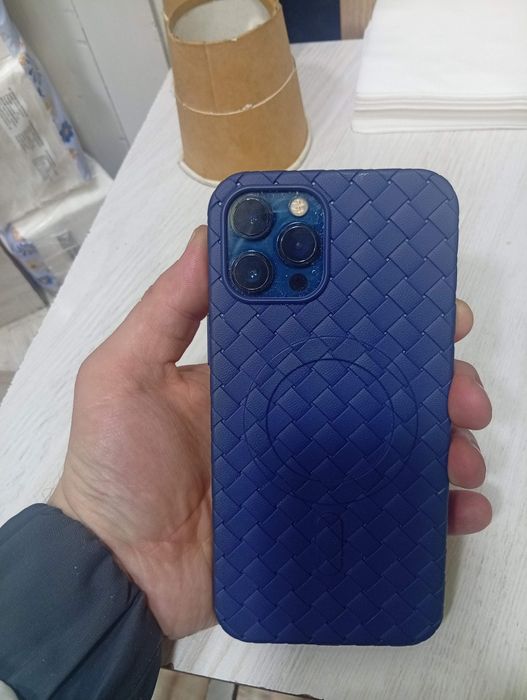 Ayfon 12promaks yomks 76 ayb yo holat yahsh sagal ekran qrlgan shu ho