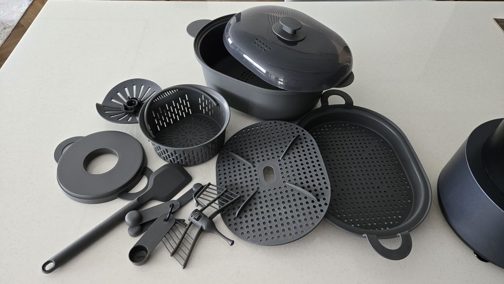 Мультиварка Xiaomi Smart Cooking Robot BHR5930EU черный