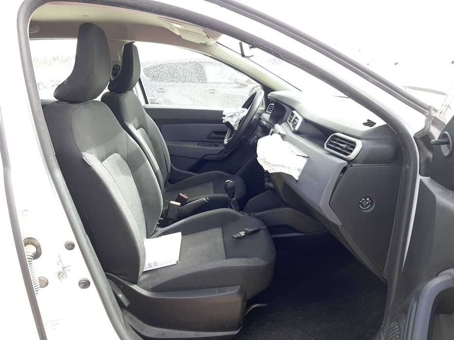 Dacia Duster 1.0 cu gpl, an 2023, 54.437km, avariat