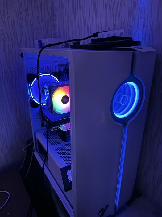 СРОЧНО продаю компьютер игровой