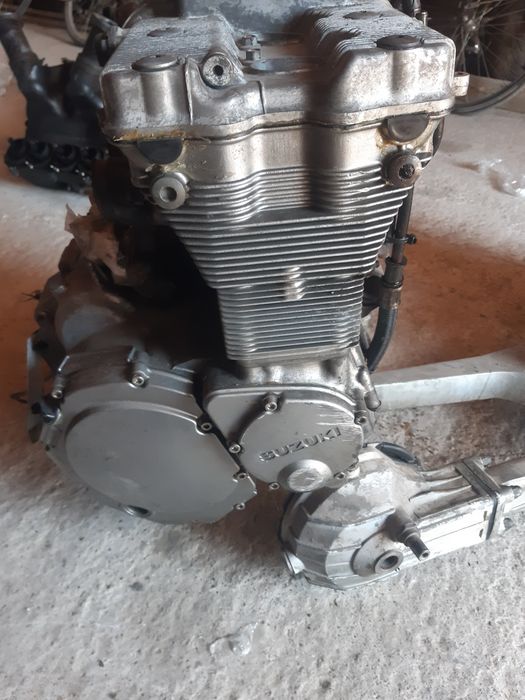 Двигатели Сузуки: Suzuki K3 750, Suzuki SV 650