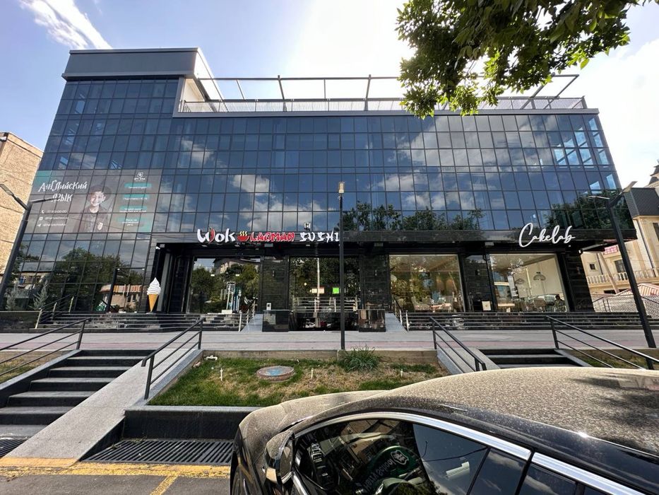 Юнусабад | Шифо Нур - Сдается в аренду помещение вдоль дороги 230м2