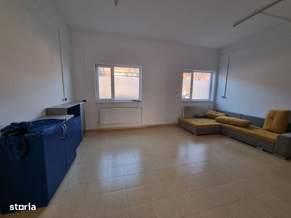 Spatiu pentru birouri de inchiriat, 114 mp - Zona Industriala
