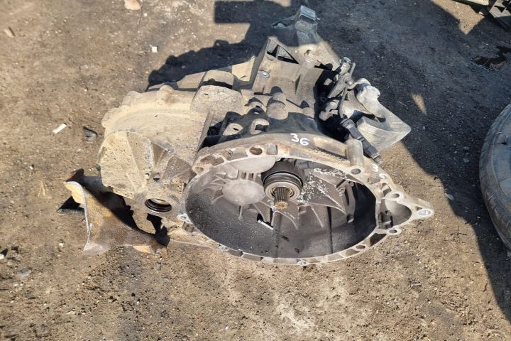 Cutie de viteze manuala 2.0 tdci QXBA QXWB 6 trepte 6m2r-7f096-ec 6m2r7f096ec Ford Kuga 1 seria