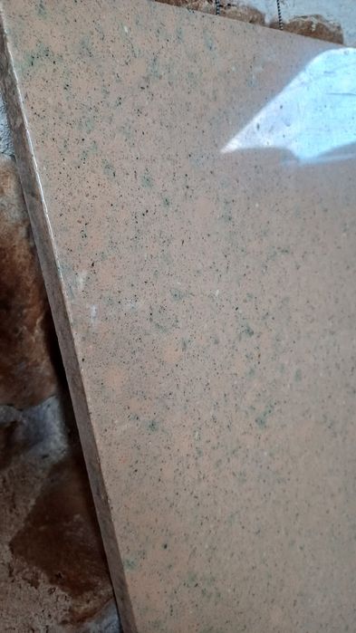 Мраморен плот подходящ за маса 120х60